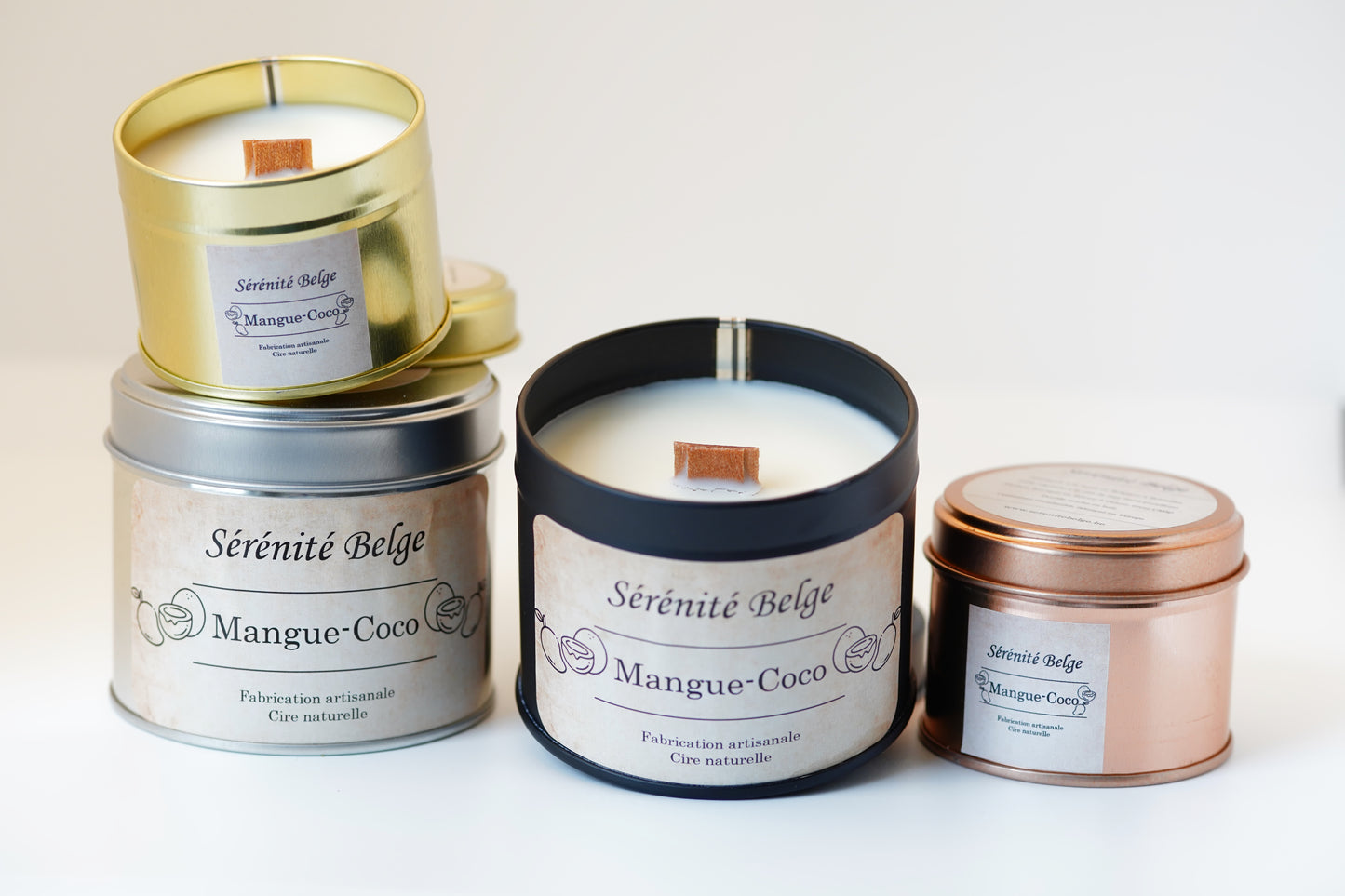 Bougie petit format de couleur cuivrée au parfum mangue et coco